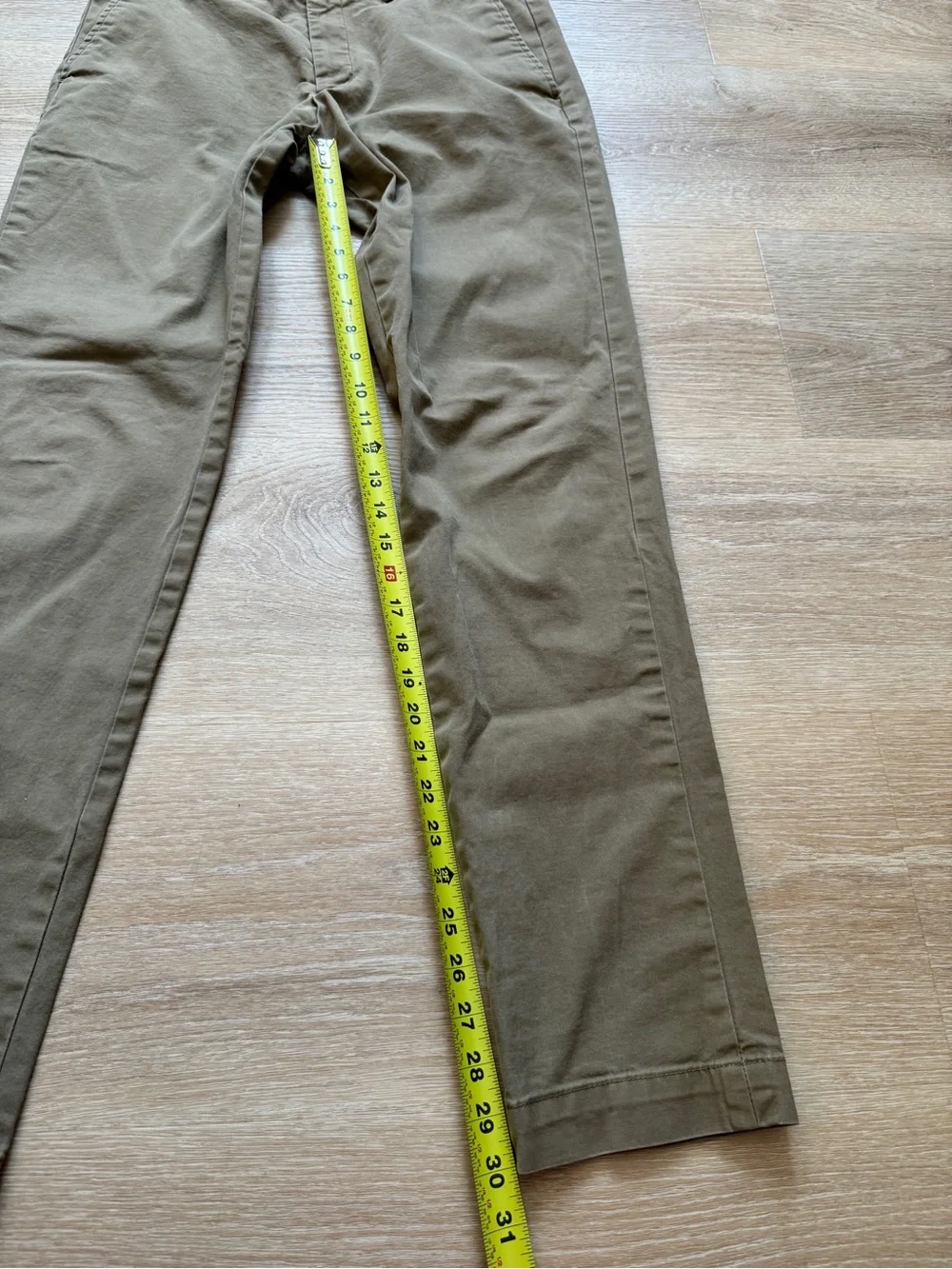 Banana Republic Tan Khaki Mason Chinos Men’s Size 32x34
